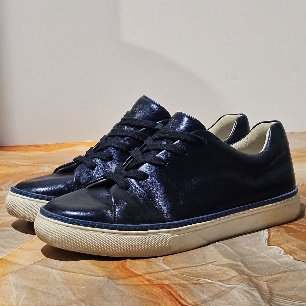 Johnston & Murphy Womens 7 M Navy Blue Leather Low Top Sneakers Casual Shoes